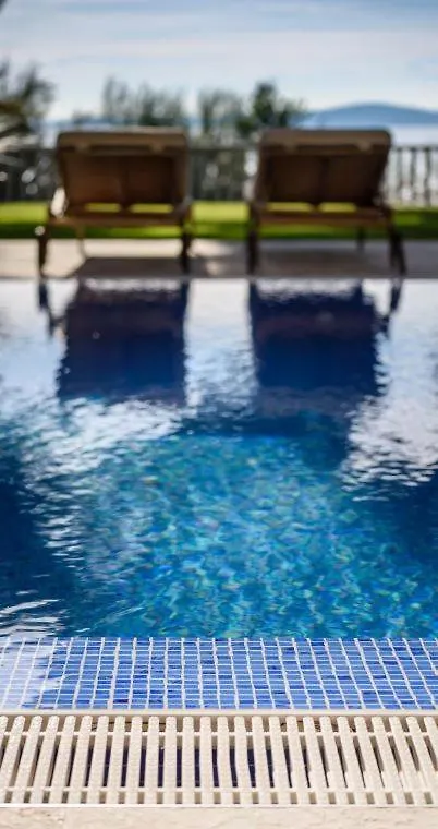 Luxury Seafront Villa Castello Split With Private Heated Pool, Jacuzzi And Sauna At The Beach In Split