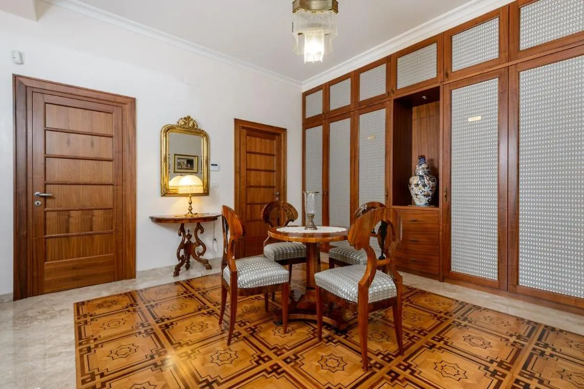 Luxury Seafront Villa Castello Split With Private Heated Pool, Jacuzzi And Sauna At The Beach In Split